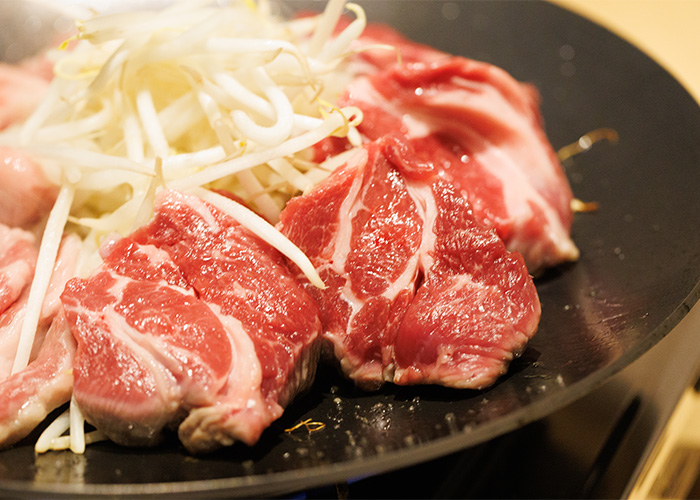 えいじんの高級ラム肉